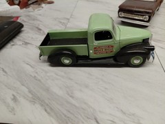 Model Junkyard/parts Plastic ,Nice Custom Car Lot Of 4 Street Rod Pickups