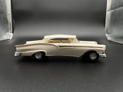 1957 Ford Fairlane 500 2-Door HT AMT Deluxe Flywheel Promo Colonial White