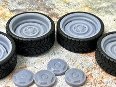 1/24 Scale: 24-Inch “Ford F100 Eluminator” Wheels And Tires; Resin