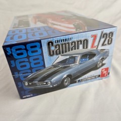 AMT 1968 Chevrolet Camaro Z/28 1/25 Scale Plastic Model Kit