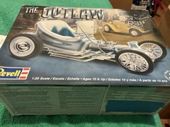 1 25 scale model parts The Outlaw Engine Parts Lot Only