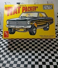 Junkyard AMT 1/25 CHEVY Il NOVA model car kit opened complete