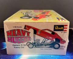 REVELL HEAVY HUGGER CHEVROLET CAMARO Z28 – 1:25 FUNNY CAR MODEL KIT – NEW SEALED