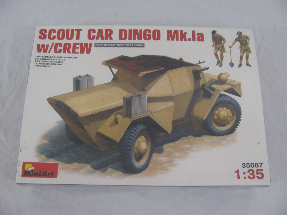 MiniArt 1/35 Scale British Scout Car Dingo Mk.Ia w/ 2 Figure Crew #35087 NOS