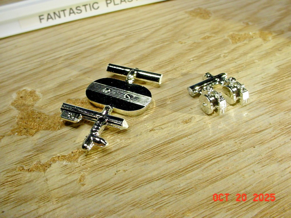 Vintage V8 and Six Cylinder Engine Parts 1/25 1/24 Parts – You Choose Pg1