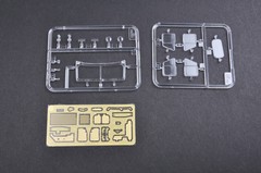 Trumpeter 1/35 02327 UAZ-469 All-Terrain Vehicle