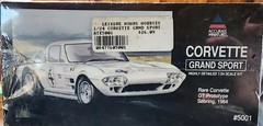 Accurate Miniatures Corvette Grand Sport 1:24 Plastic Model #5001 [NIB]