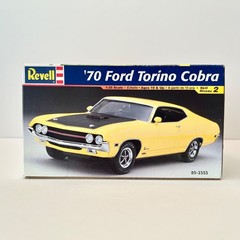 Revell 1:25 1970 Ford Torino Cobra Model Car Kit #85-2353 -OPEN BOX