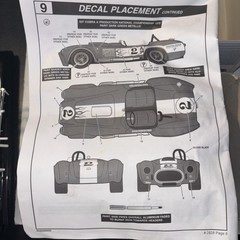 Revell Shelby Cobra 427 S/C Model 1:24 Car Kit No. 85-2828 Vintage 2005