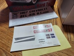 AMT Ertl 1957 Chevy Hard Top Model Kit 31543 Open Box