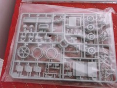 NOS HOBBY BOSS M4 MILITARY HIGH SPEED TRACTOR MODEL KIT SEALED PARTS BAGS 82407
