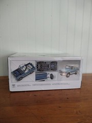 REVELL 1/24 Ford Bronco (1966 TO 1970 STYLE) – 85-4320 – Factory Sealed New