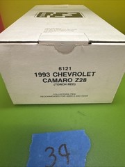 ERTL AMT #6121 1993 Chevrolet Camaro Z/28 Dealer Promo Model 1:25 Torch Red
