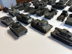 LOT Of 40 1/87 Roco Minitanks Austria 32 Tanks 8 Trucks DBGM HO SCALE