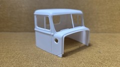Autocar DC9964B Dump Truck CAB HOOD FENDERS 1:25 AMT NEW Model Kit PARTS