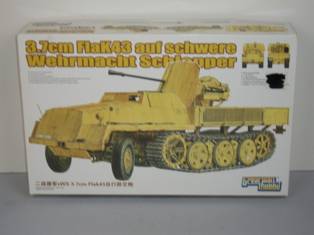 Great Wall 1/35 Scale 3.7cm FlaK43 auf Schwerer Wehrmacht Schlepper