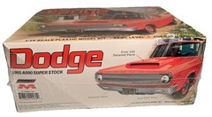 Moebius 1965 Dodge A990 Super Stock 1:25 Scale Model Car Kit 2460 (B263)