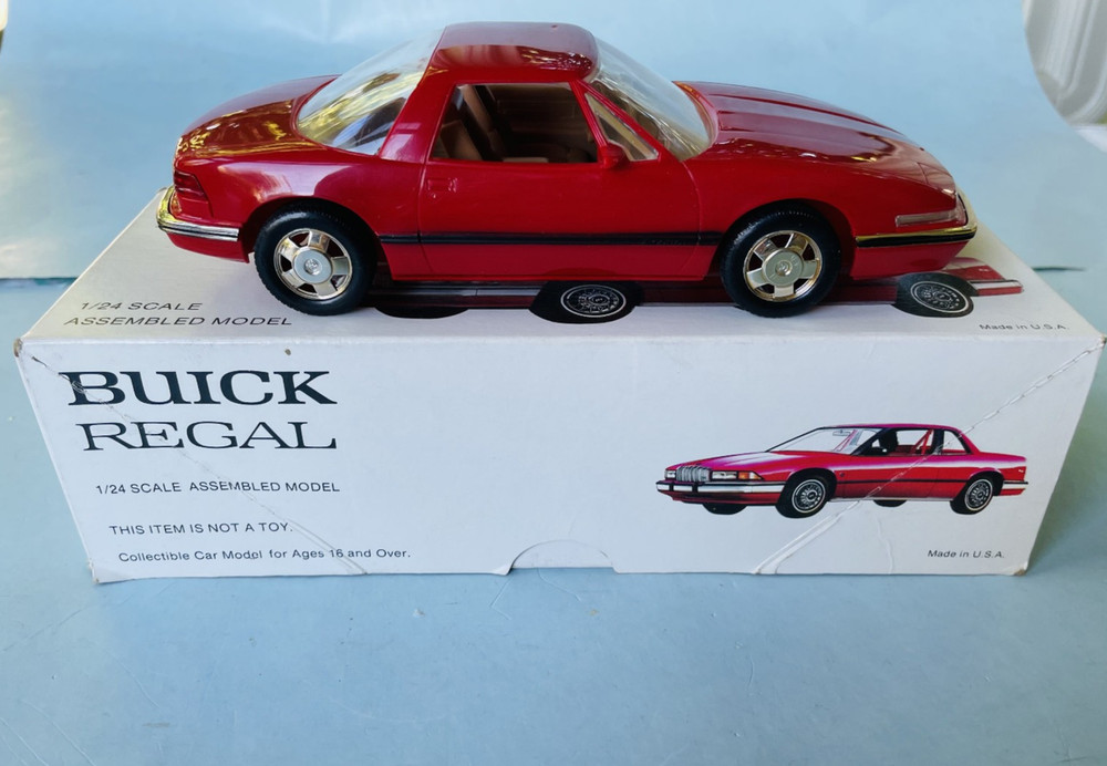 1988 Buick Reatta 1/24 Promo in Wrong Box