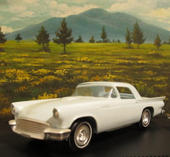 1960s AMT 4037 1957 Ford THUNDERBIRD T Bird CRAFTSMAN BLUE Plastic Model Kit