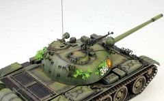 (Pre-Order) NVA T-54 Tank in April-30-1975, Vietnam war 1:35 Pro Built Model