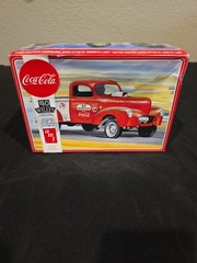 AMT 1:25 1940 Willys Coca-Cola Pickup Truck Vintage Plastic Model Kit w/ Decals