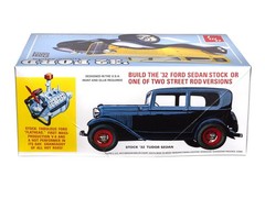 AMT 1932 Ford Tudor Sedan – Street Rods Series 1:25 Scale Model Car Kit 1414