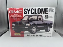 Lindberg GMC Syclone Pickup 1:20 Scale Kit #72504 FACTORY SEALED Box