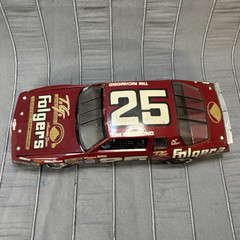 Revell/Monogram Built Up #25 Tim Richmond Folgers Monte Carlo Aero Model Car.