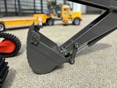 NEWRAY BACKHOE EXCAVATOR MODEL FITS ON AMT LOWBOY TRUCK TRAILER 1:25