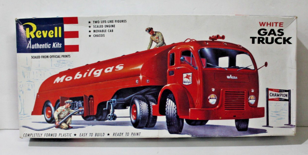 Revell White Fruehauf Gas Truck, 1995 Re-Issue, Unsure on Scale Contents ‘SEALED