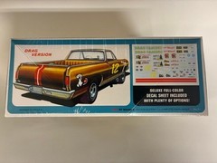 AMT 1/25 Scale Model Kit 1965 Chevy El Camino Pickup w/ Custom Camper AMT1364