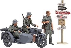 TAMIYA 1/35 No.384 GERMAN KS600 MOTORCYCLE & SIDECAR Model Kit 35384
