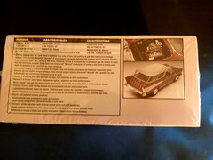 Model Kit 1957 Chevrolet Nomad Monogram Classic Cruiser 1:24 Skill Level 4