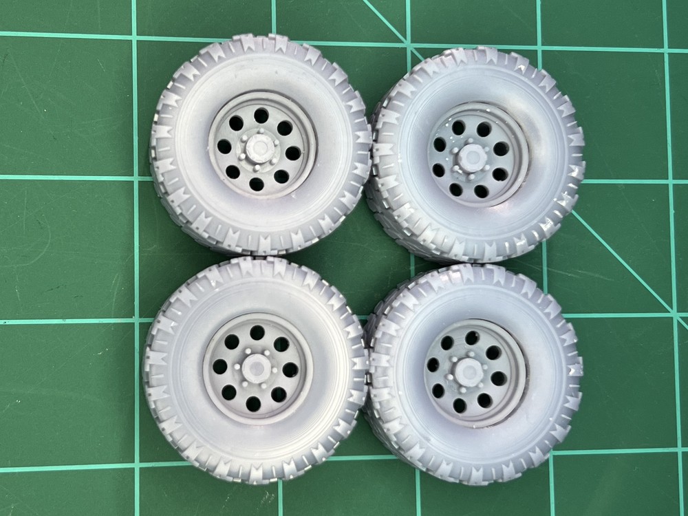 1:24 Scale Off-Road Wheels & Tires Set – Resin – 4pc or 5pc Option