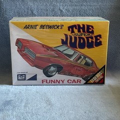 MPC Arnie Beswick’s The Super Judge Funny Car 1:25 Red Unassembled Plastic Mode…