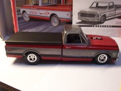 BUILT AMT/ROUND2 1972 Chevy Fleetside Longbed Pickup