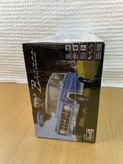 Revell Ford Bronco 1/25 Scale Plastic Model Car Kit 85-4320 Brand New