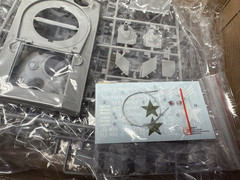 Dragon 6740 – 1/35 M4 Sherman Composite Hull PTO Upgraded Kit NIOB