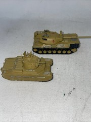 2 Ea Roco HO Minitanks Desert Painted Tanks Austria Customized