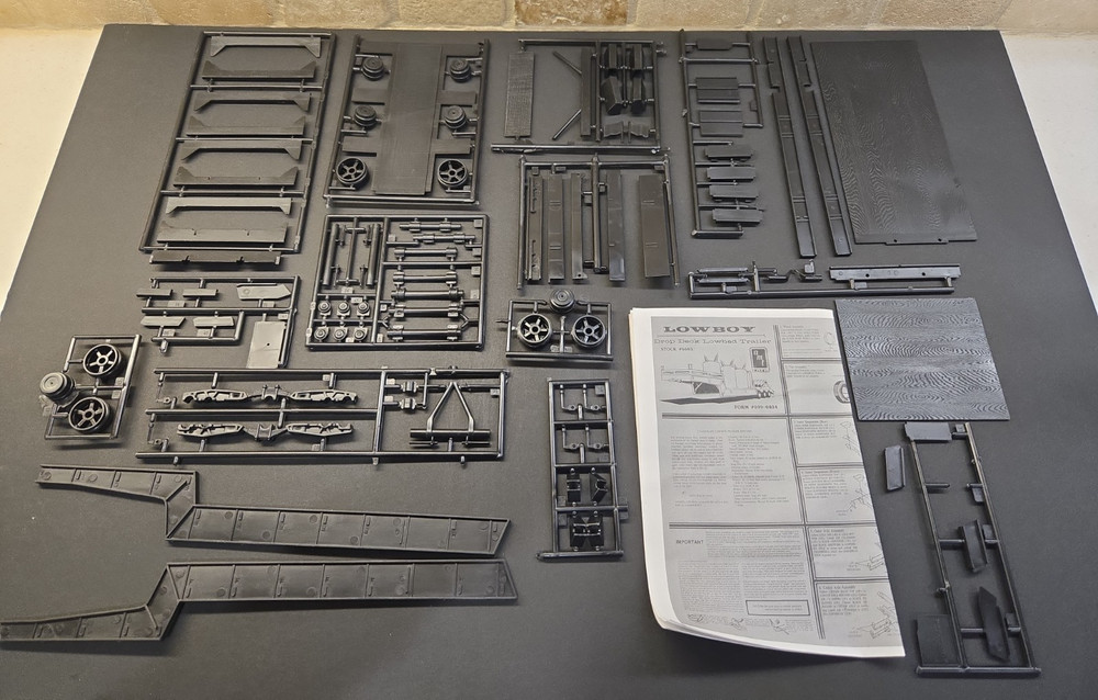 AMT/ERTL, Lowboy Trailer, Kit #6683, 1/25, Parts Complete, No Box or Decals.