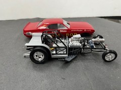 C11 Johan Dodge Challenger Ram Rod Funny built model Car Vintage McM 1/25