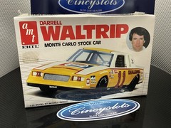 1/25 Scale AMT Darrell Waltrip Monte Carlo Stock Car with Driver Figure. SEALED