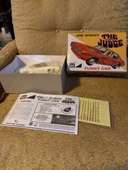 ARNIE BESWICK’S THE SUPER JUDGE FUNNY CAR MODEL KIT 1/25