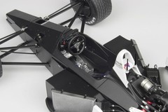 Platz/BEEMAX 1/12 scale McLaren MP4/4 1988 World Champion model kit BX12002 New
