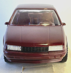 AMT Ertl 1/24 1989 Chevrolet Beretta GT Coupe Dealer Promo Model 6059 (Garnet)