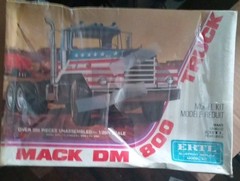 Ertl Mack DM 800 Truck SEALED Model Kit #8018 1976 1/25 Scale Blueprint Replica