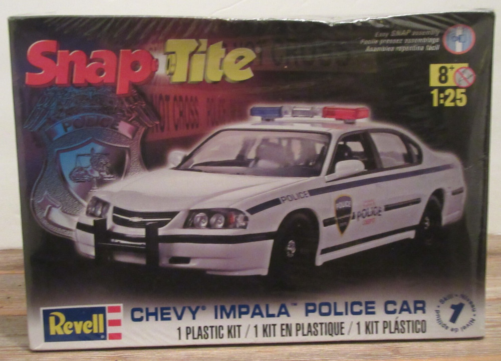 Revell Chevy Impala Police Car Snap-Tite 1:25 #85-1928 NIB SEALED