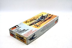 Monogram F4u4 Corsair 1/48 Action Model Kit