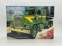 Sealed AMT Diamond Reo Truck Tractor – 1:25 Scale Model Kit, Brand New in Box