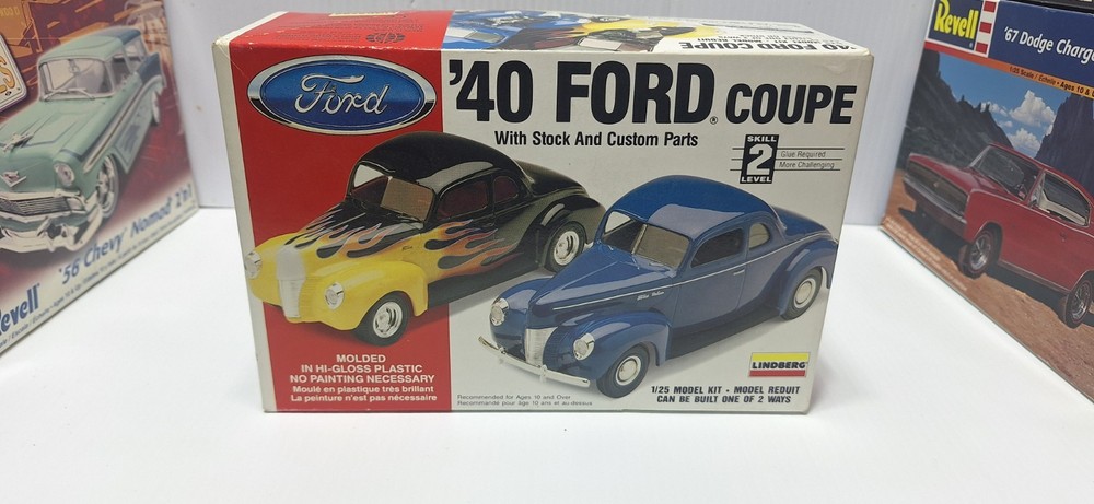 Vintage 1994 Lindberg Ford 1940 Coupe 1/25 Scale Model Car Kit #72519 OPEN BOX